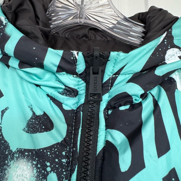Guess Kids Boy's Green Digital Print Reversible Padded Jacket Size 14 - Picture 7 of 16
